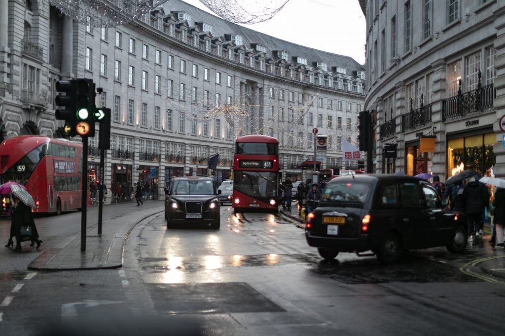 London's Most Reliable Minicab Service
